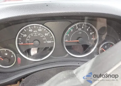 2014 Jeep Wrangler Unlimited Sahara z USA, uszkodzony, nr VIN 1C4HJWEG1EL219709